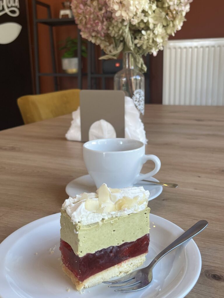 pistacjowa chmurka